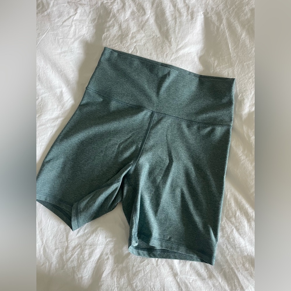 Old Navy Extra High Rise Bike Shorts